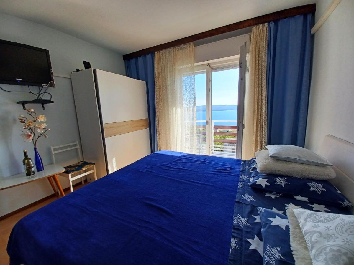 Guest House Djurdjica Dramalj Bagian luar foto