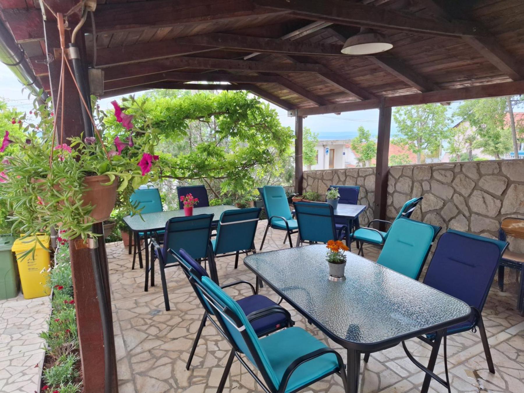 Guest House Djurdjica Dramalj Bagian luar foto