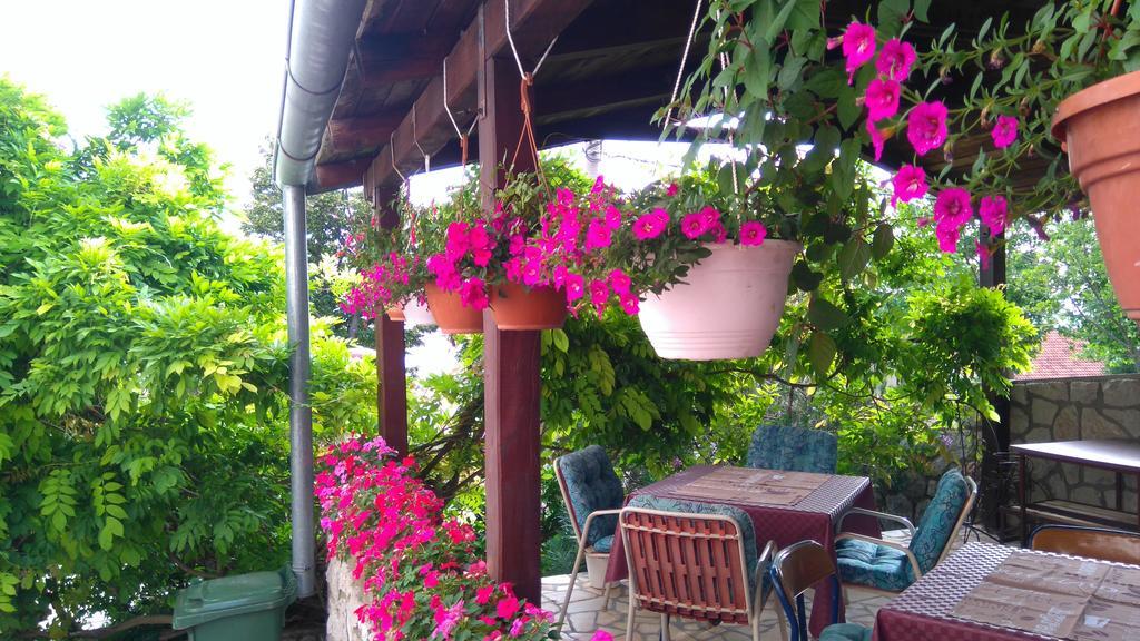 Guest House Djurdjica Dramalj Bagian luar foto