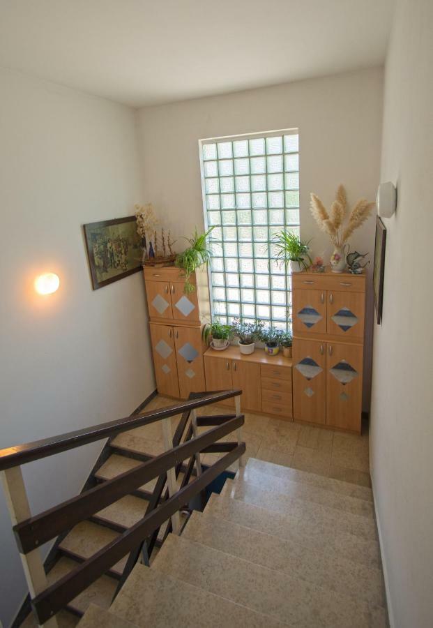 Guest House Djurdjica Dramalj Bagian luar foto